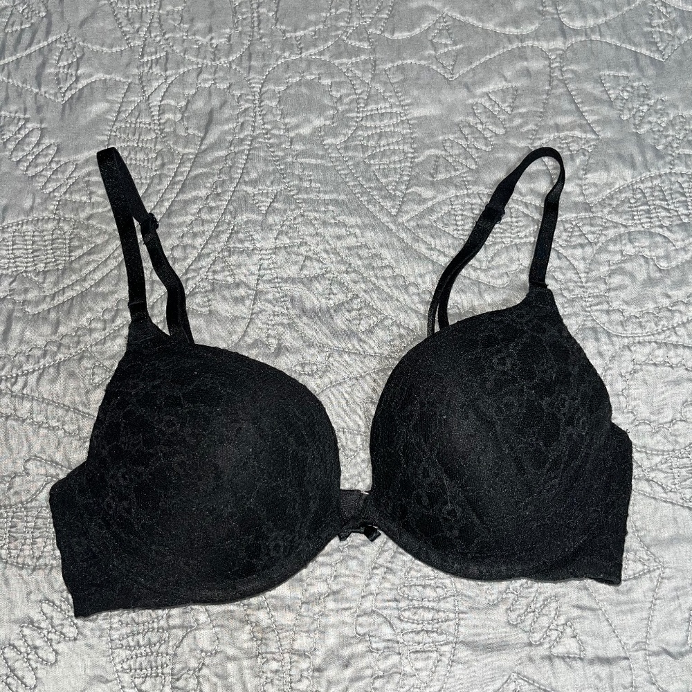 Victoria's Secret Padded Push Up Bra | 34C